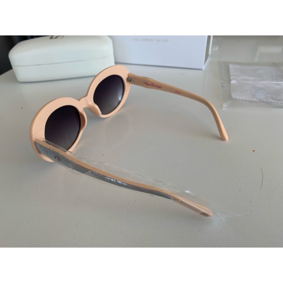 ✨HP ✨Linda Farrow Agent Provocateur Oval Sunglasses - Picture 10 of 14